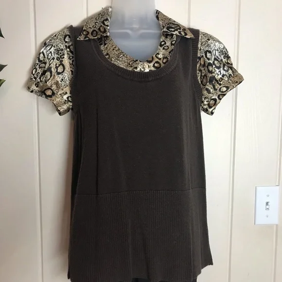 AGB Brown & Cheetah Animal Print Blouse 
Size Large 10 - 12
55% Ramie 45% Cotton - Picture 3 of 12